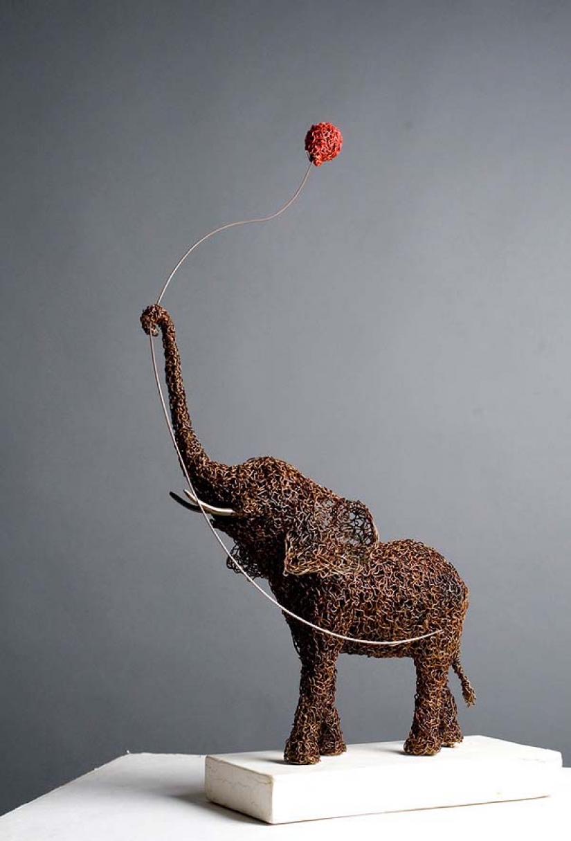 Air iron sculptor Mattia Trotta Air iron sculptor Mattia Trotta