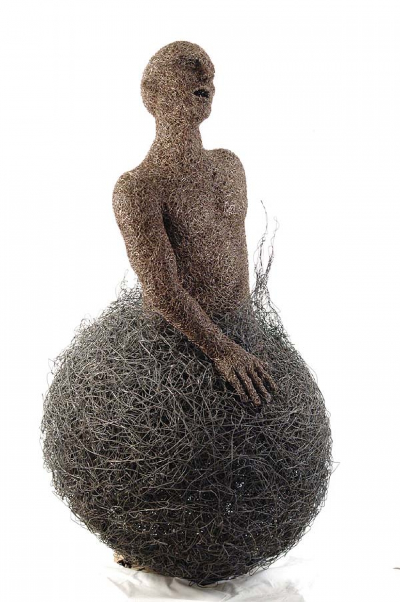 Air iron sculptor Mattia Trotta Air iron sculptor Mattia Trotta