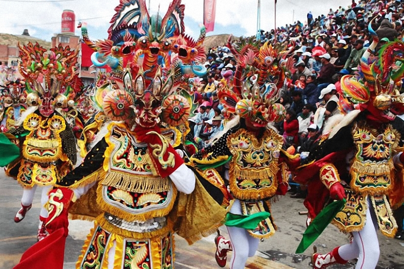 Boliviana de vacaciones: la Diablada Boliviana de vacaciones: la Diablada