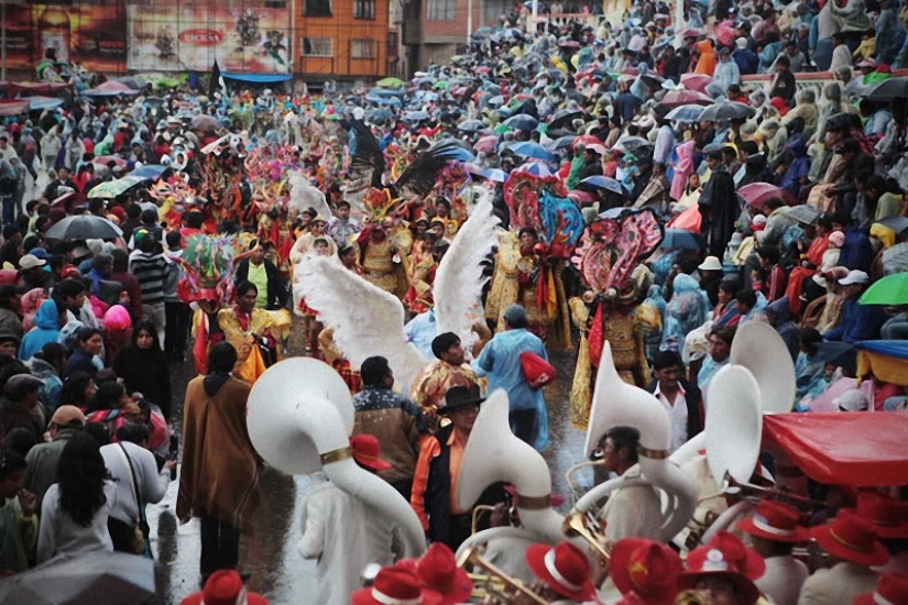 Boliviana de vacaciones: la Diablada Boliviana de vacaciones: la Diablada