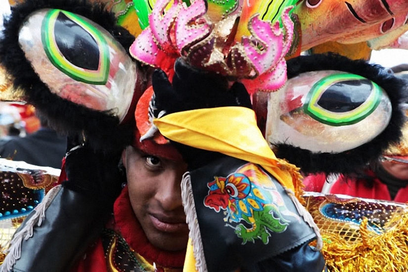 Boliviana de vacaciones: la Diablada Boliviana de vacaciones: la Diablada