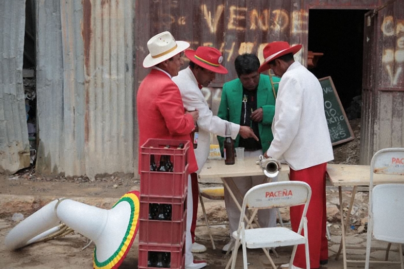 Boliviana de vacaciones: la Diablada Boliviana de vacaciones: la Diablada