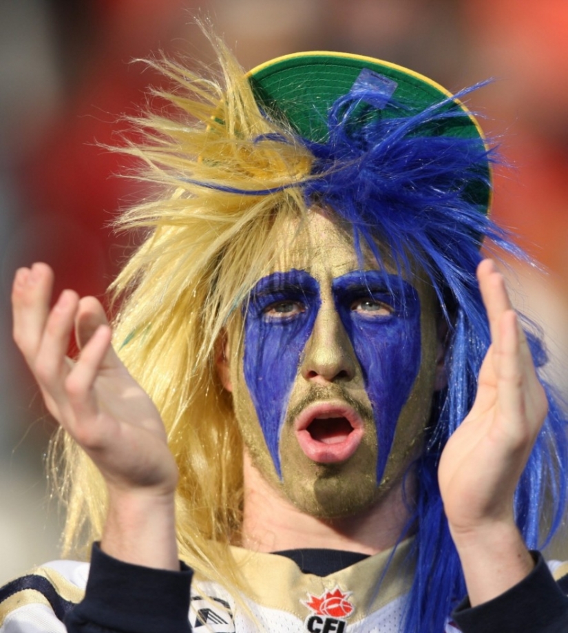 Crazy football fans Crazy football fans