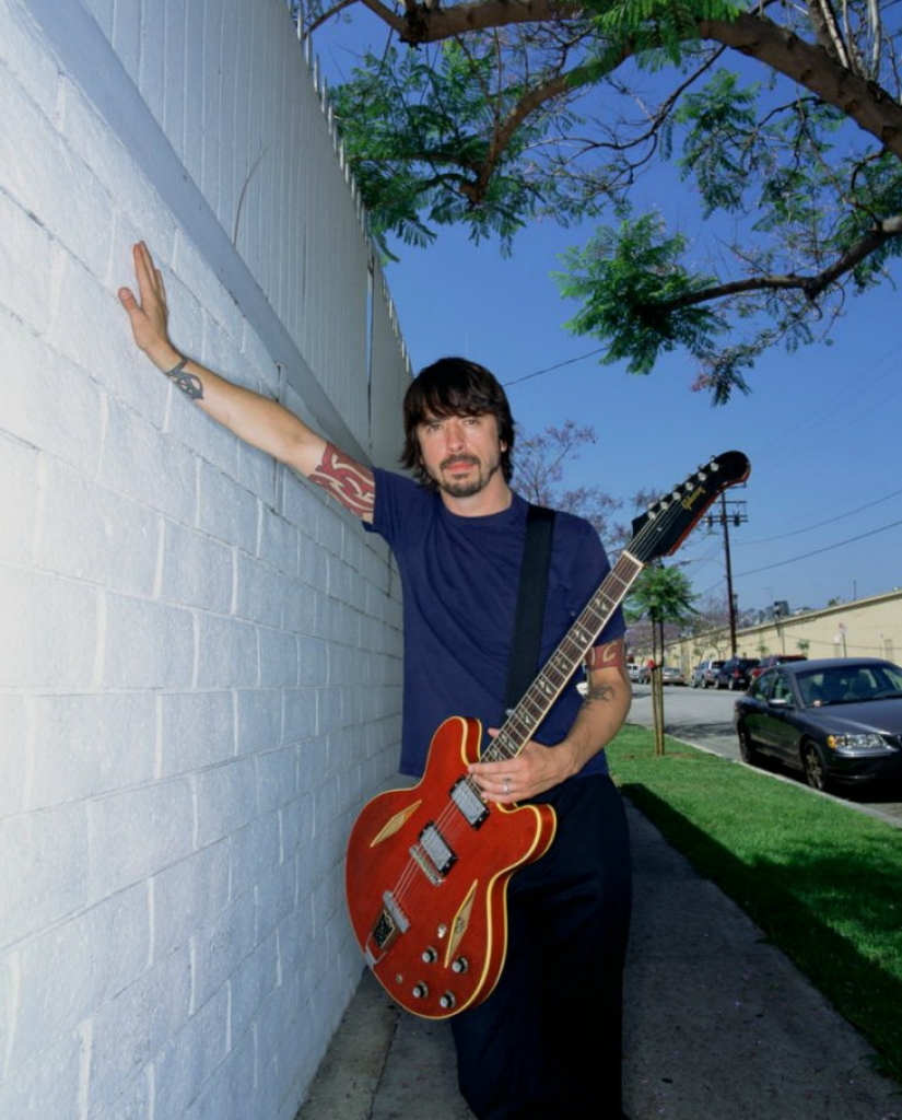 Gibson es una leyenda de la guitarra en las manos de los legendarios guitarristas