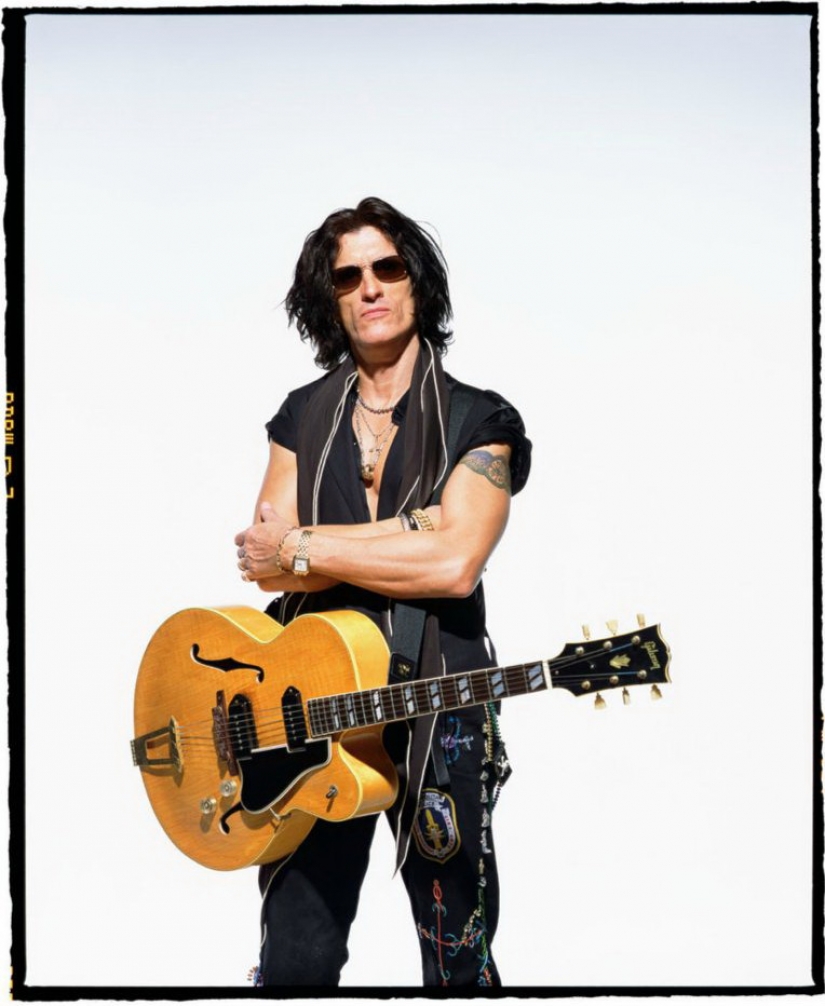 Gibson is a legendary guitar in the hands of legendary guitarists
