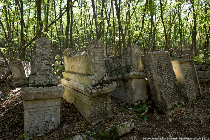 La antigua Caraítas cementerio en Iosafatovoj valle