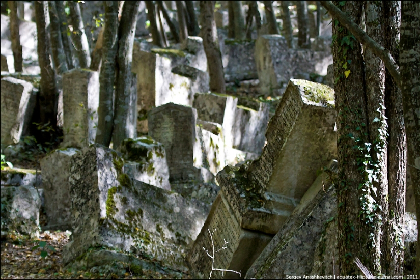 La antigua Caraítas cementerio en Iosafatovoj valle
