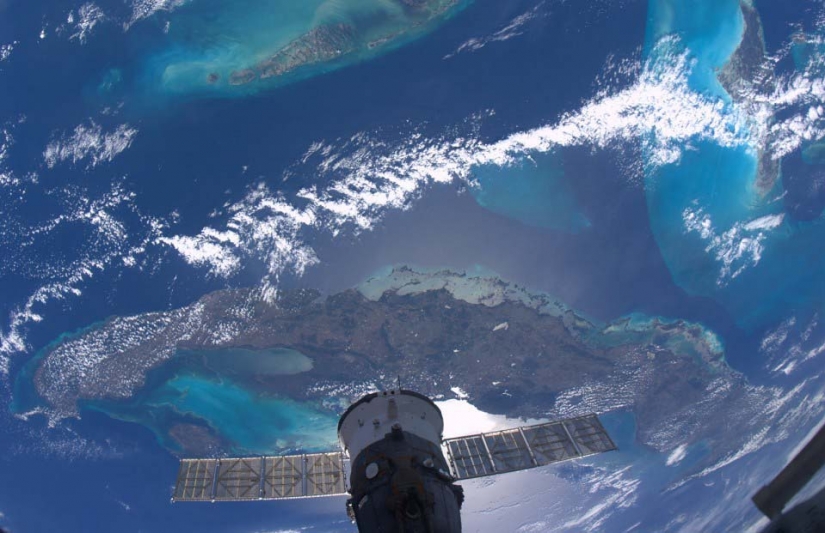 La tierra en la lente de astronauta Paolo Nespoli La tierra en la lente de astronauta Paolo Nespoli