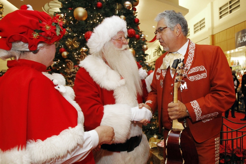 Santa and the crisis Santa and the crisis