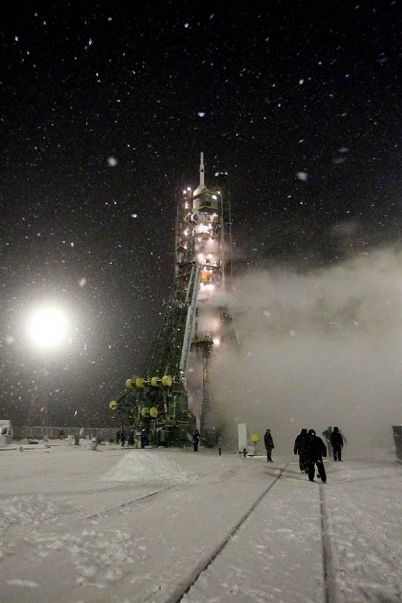 The best photo Nov on the space theme