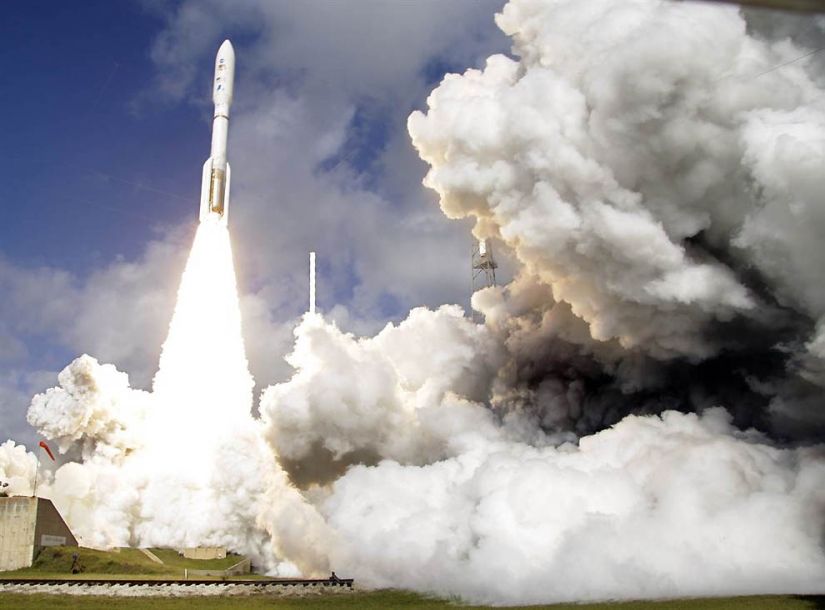 The best photo Nov on the space theme