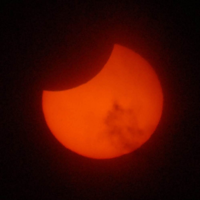 The best photo Nov on the space theme