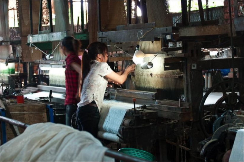 How to get silk thread How to get silk thread