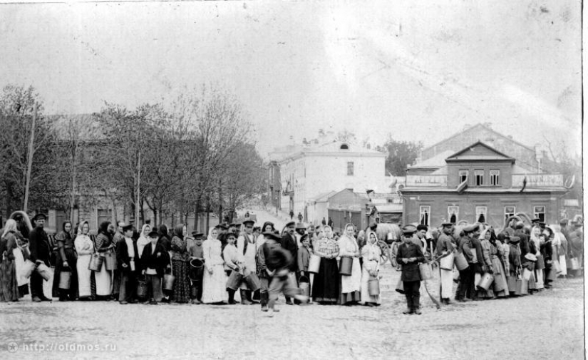 La historia de Moscú cola en las fotografías La historia de Moscú cola en las fotografías