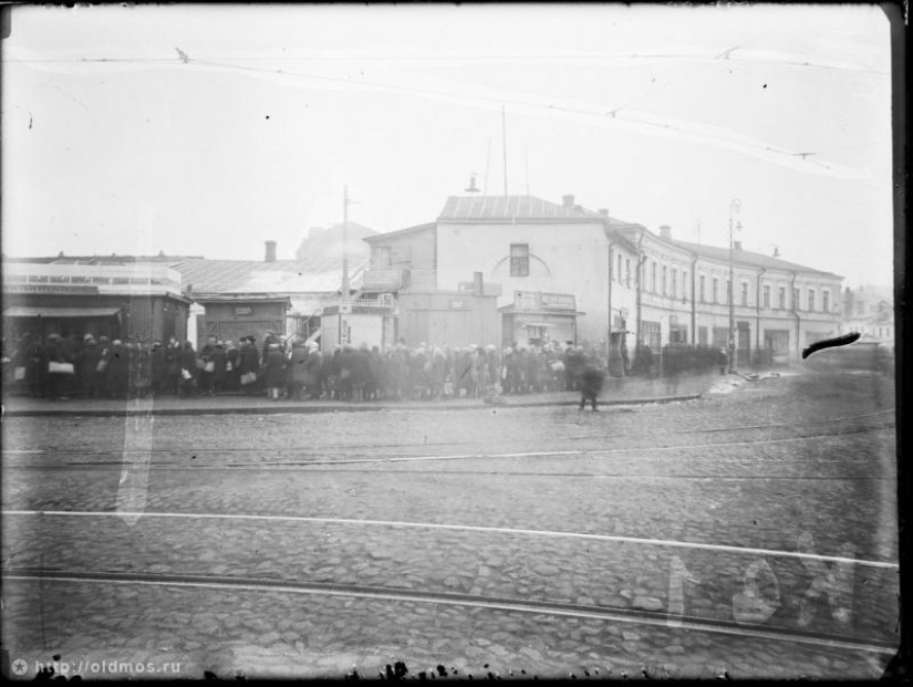 La historia de Moscú cola en las fotografías La historia de Moscú cola en las fotografías