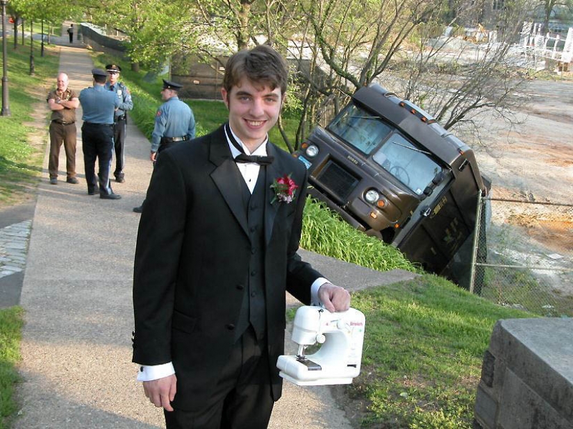 Sometimes there are inexplicable pictures, poorly amenable to common sense Sometimes there are inexplicable pictures, poorly amenable to common sense