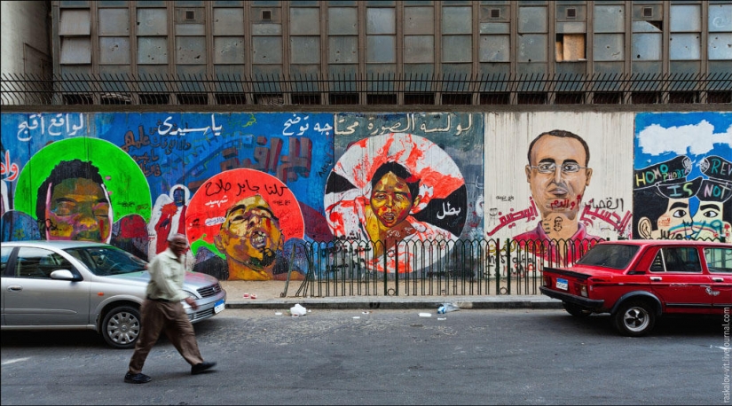 Moscú rufer subió las pirámides de egipto