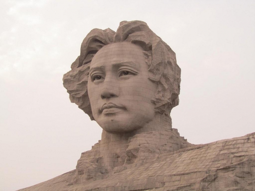 10 amazing attractions in China besides the great wall and Terracotta army