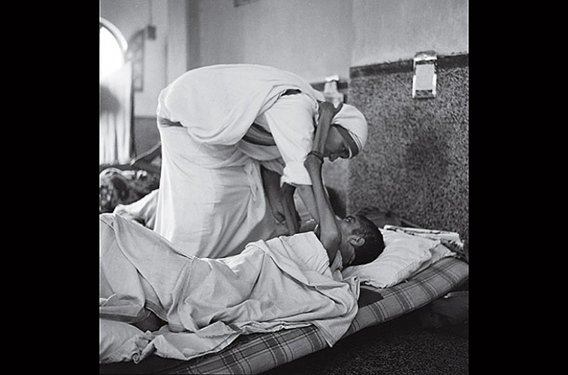 10 fotos de el comienzo de la senda espiritual, la madre Teresa 10 fotos de el comienzo de la senda espiritual, la madre Teresa