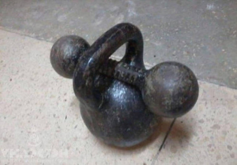 10 frames that have an unknown garbage