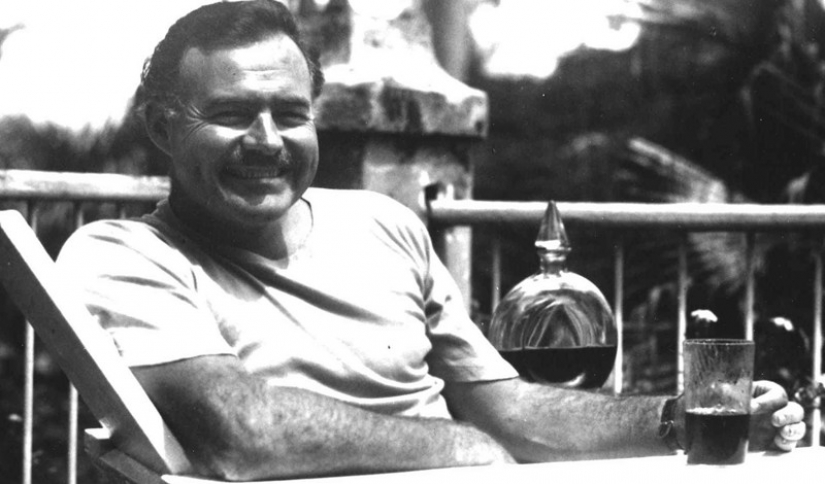 10 jobs where you can and should drink alcohol