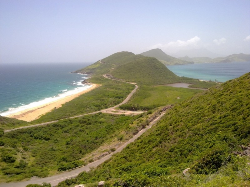 10 smallest countries in the world