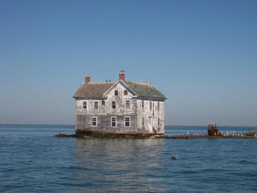 10 spooky locations that have become attractions 10 spooky locations that have become attractions