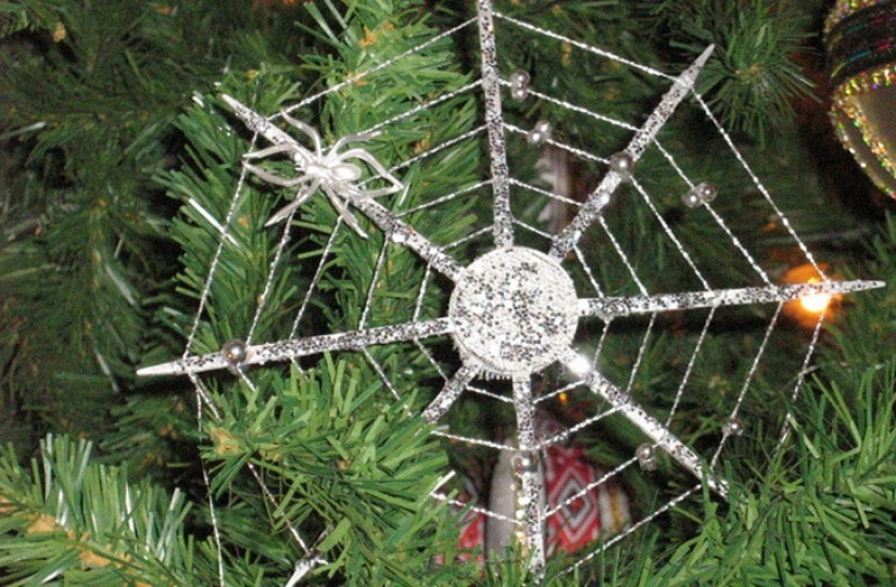 10 the most terrifying Christmas traditions