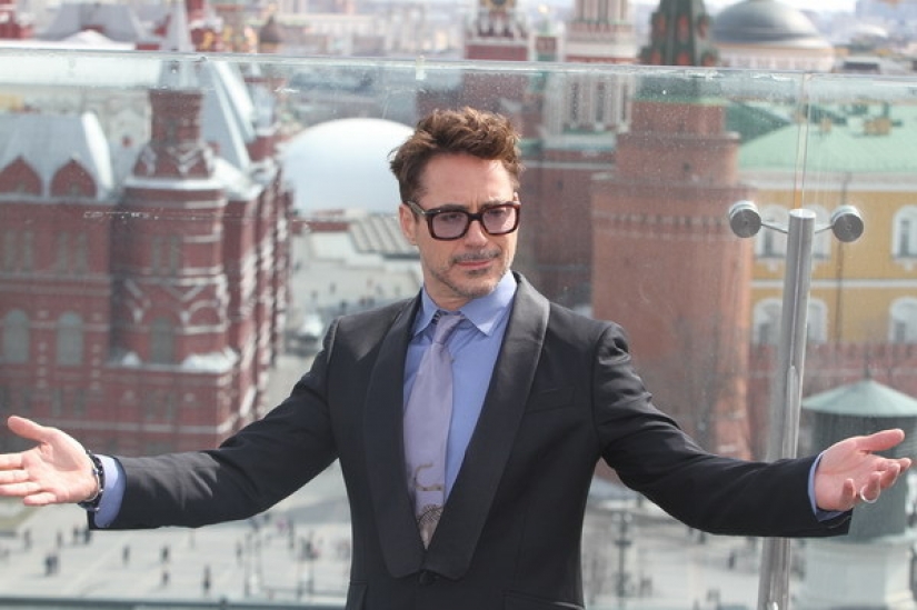 12 Hollywood celebrities who just love Russia