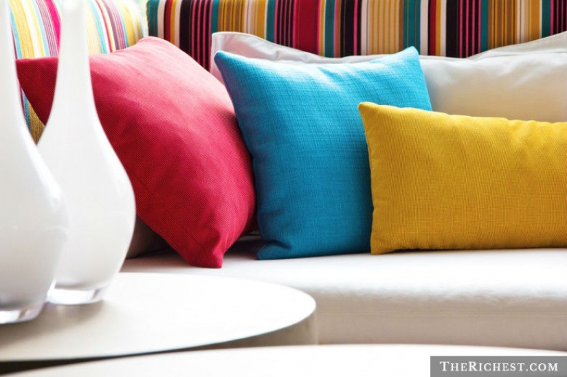 12 of the craziest superstitions from around the world