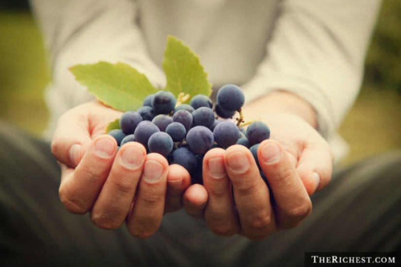 12 of the craziest superstitions from around the world