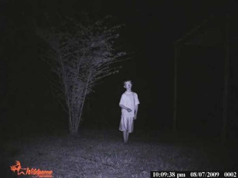 14 of the most terrible shots with a hunting night vision cameras
