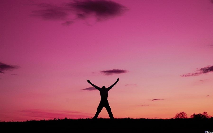 14 tips on how to become happier 14 tips on how to become happier