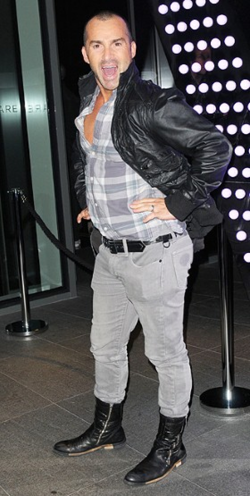 15 men's wardrobe items that women don't like 15 men's wardrobe items that women don't like