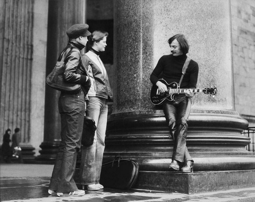 15 photos, which we hardly recognized celebrities