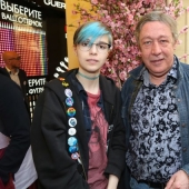 19-year-old Anna-Maria, daughter of Michael Ephraim, wants to become a guardian heavily drinking mother