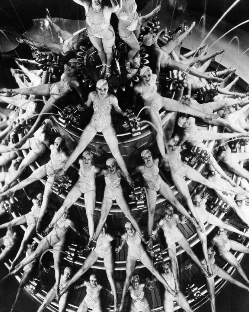1930-1943 años: caleidoscópica de baile Busby Berkeley