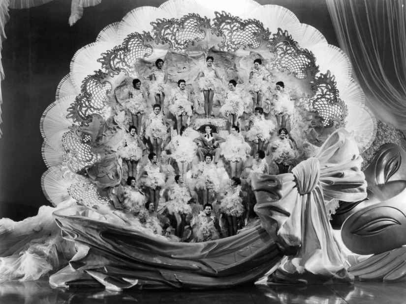 1930-1943 años: caleidoscópica de baile Busby Berkeley