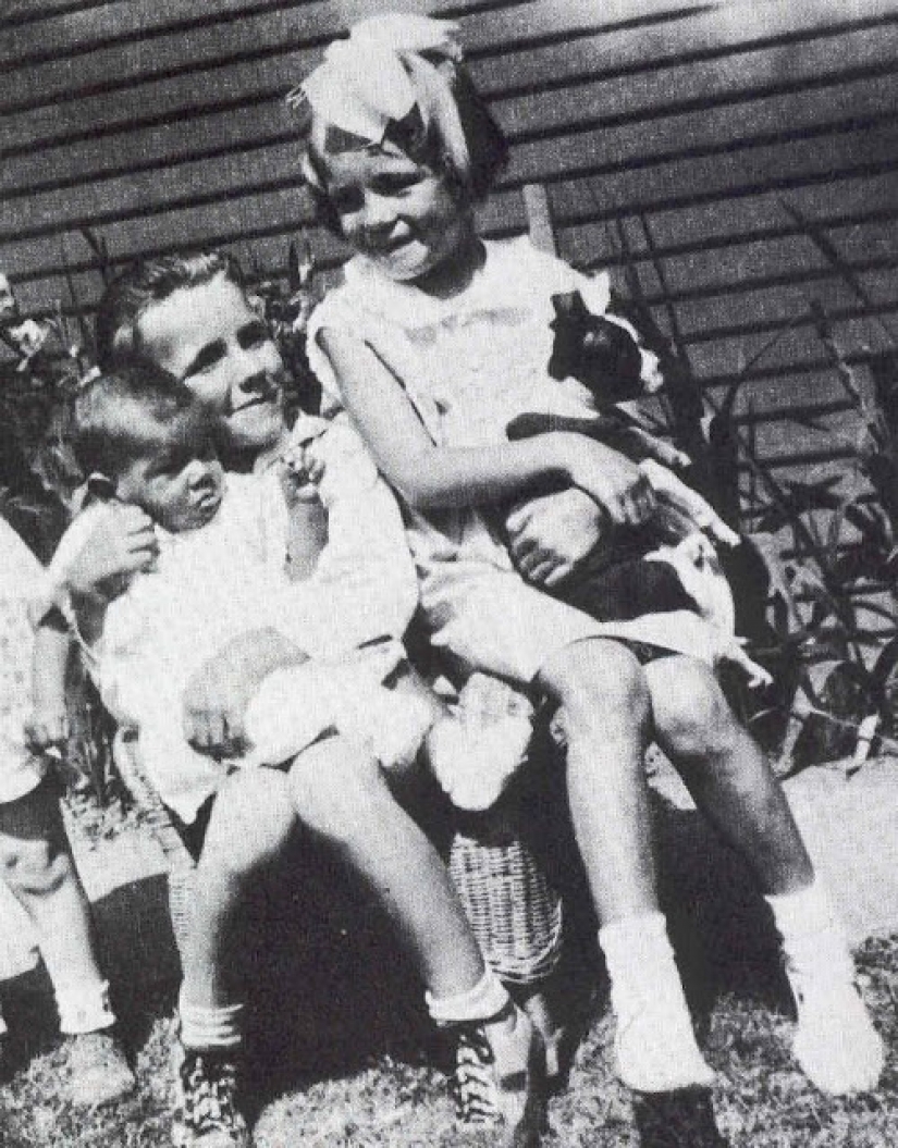 24 rare snapshot of a little of Norma Jean before she became Marilyn Monroe 24 rare snapshot of a little of Norma Jean before she became Marilyn Monroe