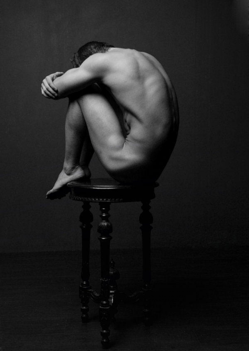 36 beautiful frame in the Nude