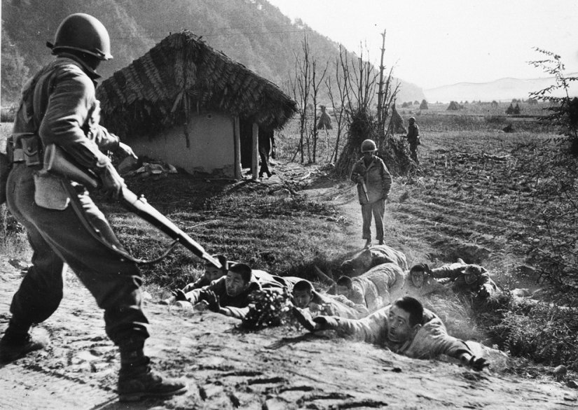 40 impressive photos of the Korean war 40 impressive photos of the Korean war