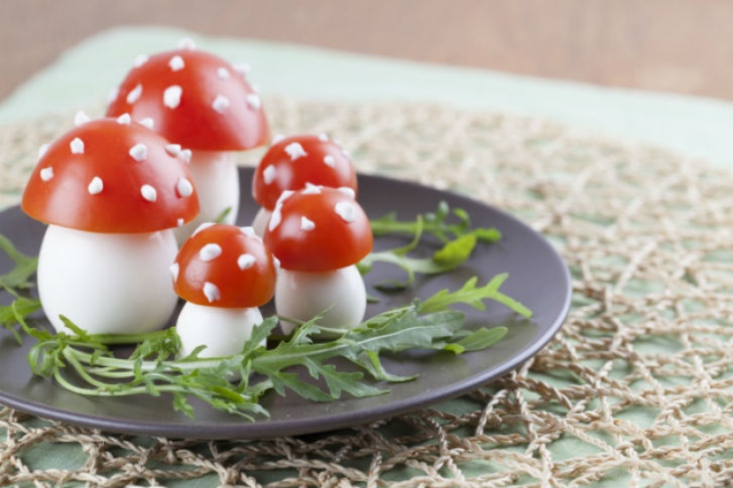 5 comidas simples que usted puede cocinar junto con su hijo