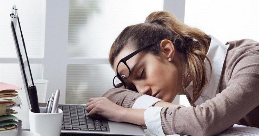 5 consejos esenciales para ayudar a los trabajadores de oficina melodía en un ambiente de trabajo