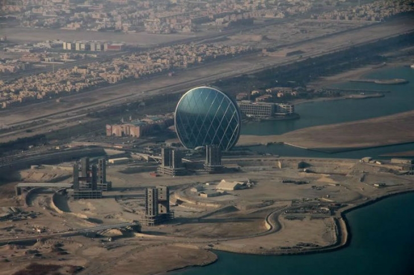 5 spherical skyscrapers that defy the laws of nature 5 spherical skyscrapers that defy the laws of nature