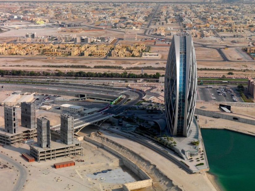 5 spherical skyscrapers that defy the laws of nature 5 spherical skyscrapers that defy the laws of nature