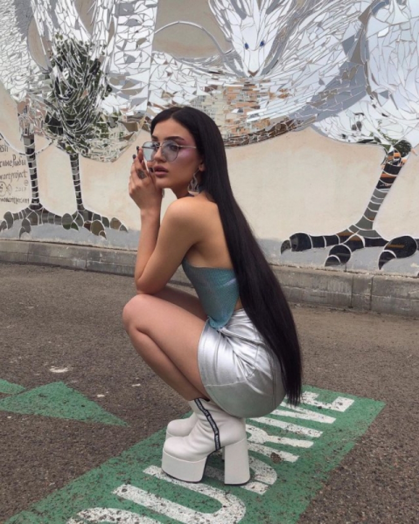 7 facts about Dina Savoy the first ticktockers-millionaire Russia