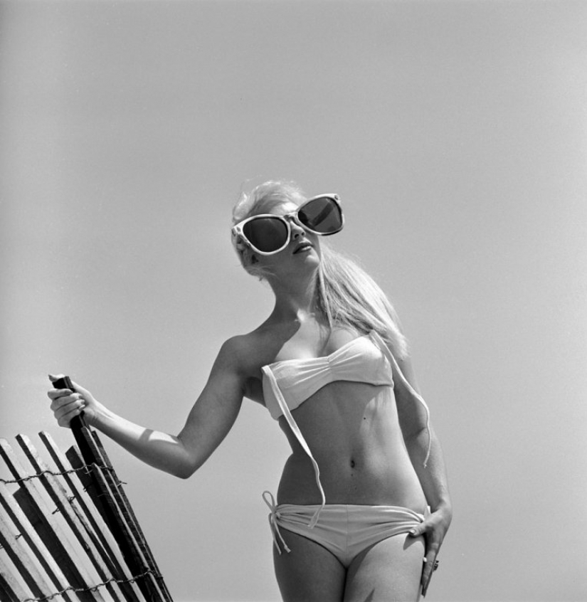 73 years ago there was the smallest swimsuit in the world — bikini 73 years ago there was the smallest swimsuit in the world — bikini