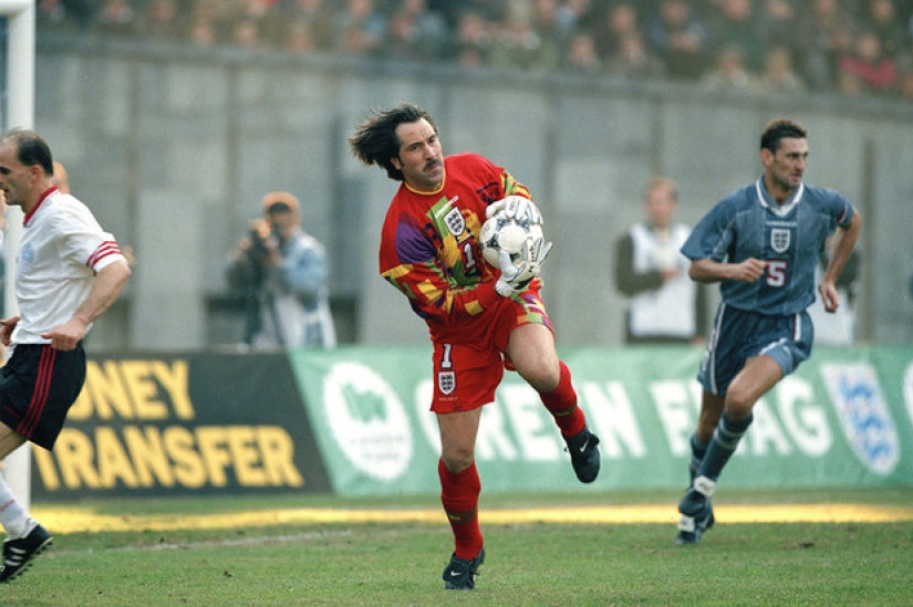 8 ejemplos de la ridícula forma de fútbol 8 ejemplos de la ridícula forma de fútbol