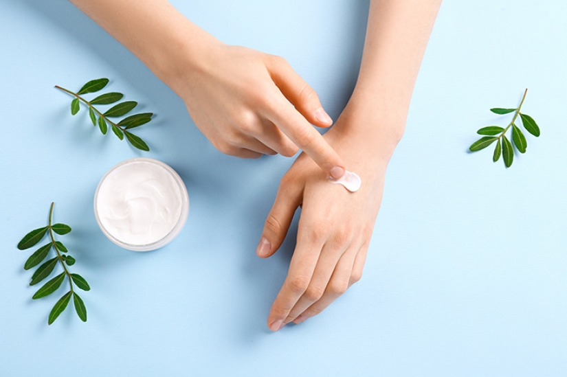 8 tipos de cosméticos que no funcionan a pesar de las promesas de las marcas