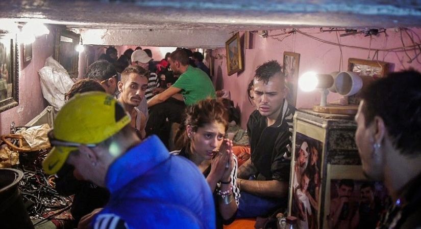 9 de las comunidades modernas de todo el mundo que viven debajo de la tierra